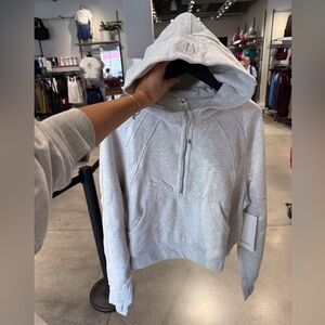 Brand New! Lululemon’s Women’s Light grey Oversized Scuba Hoodie！Size M/L